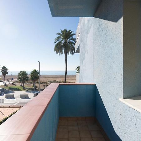 Apartamento En 1Era Linea Mar Con Terraza De 25M2 Castelldefels Bagian luar foto
