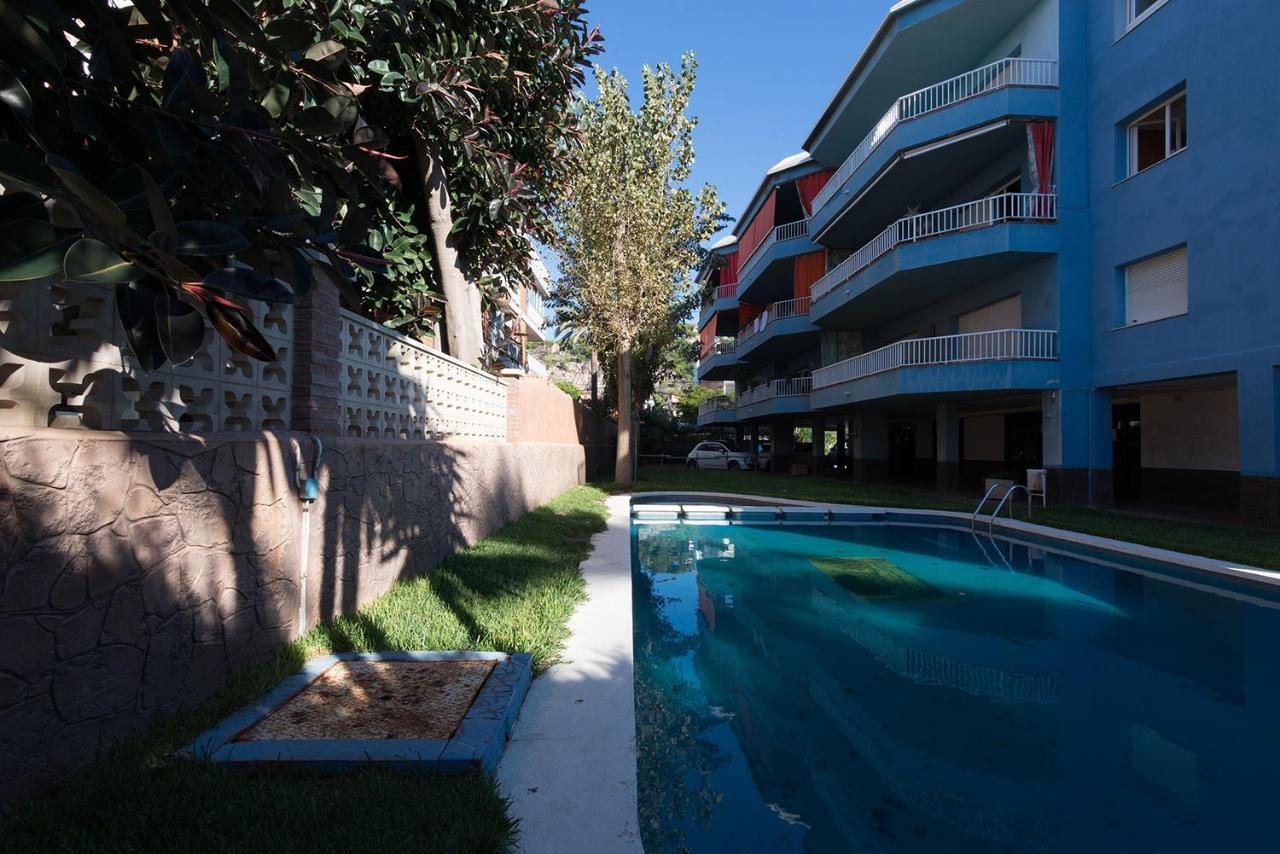 Apartamento En 1Era Linea Mar Con Terraza De 25M2 Castelldefels Bagian luar foto